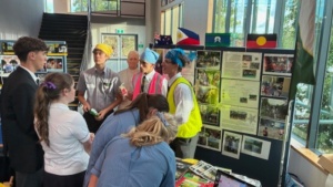 641567898 1537670998366940 2625156518567838864 N (002)